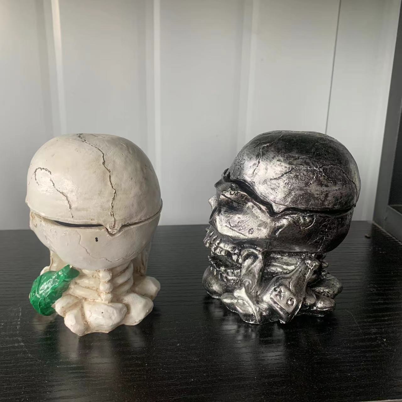 Halloween New European Art Sta - Resin Art Wedding Gift 评论和价格